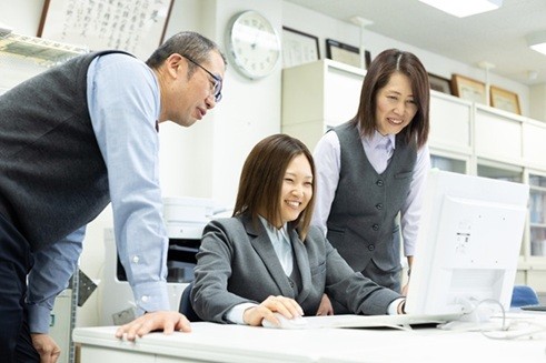 株式会社前田屋
